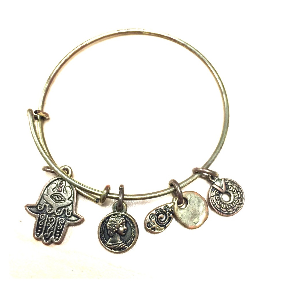 "Hand of Fatima" bangle